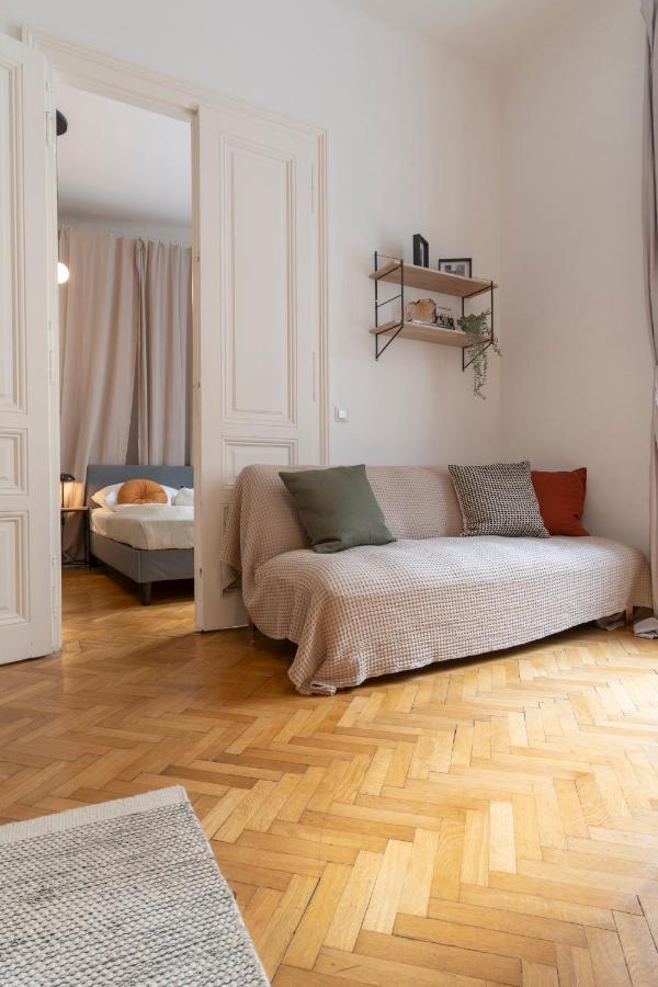 Josef'S Home I Premium Apartment In Ideal Location Bécs Kültér fotó